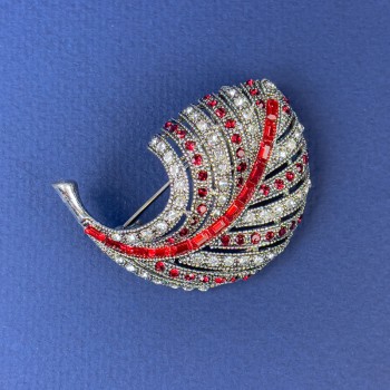 Feather Brooch with white and red rhinestones, dark-silver metal, diameter 47×34 mm +