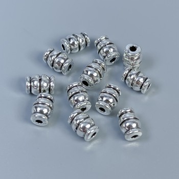 Bead insert finding, silver metal color, 7×5 mm size, hole diameter ±1.5 mm, packaging 28 pcs
