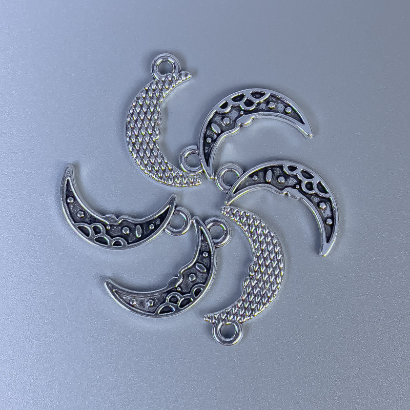 Moon Pendant Findings, Silver Color, Dimensions 18x9-51, 5mm± opening, diameter 1.5mm±, Packaging 32 pcs