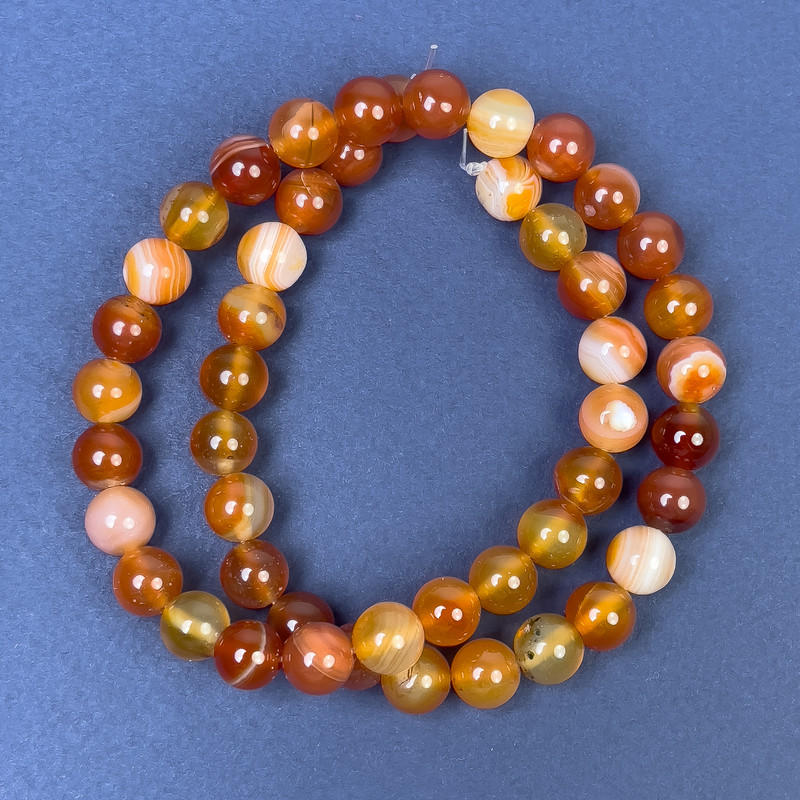Eye Agate Beads on Thread, Smooth Round Beads, 8 mm Diameter (+/-), Length 38 cm