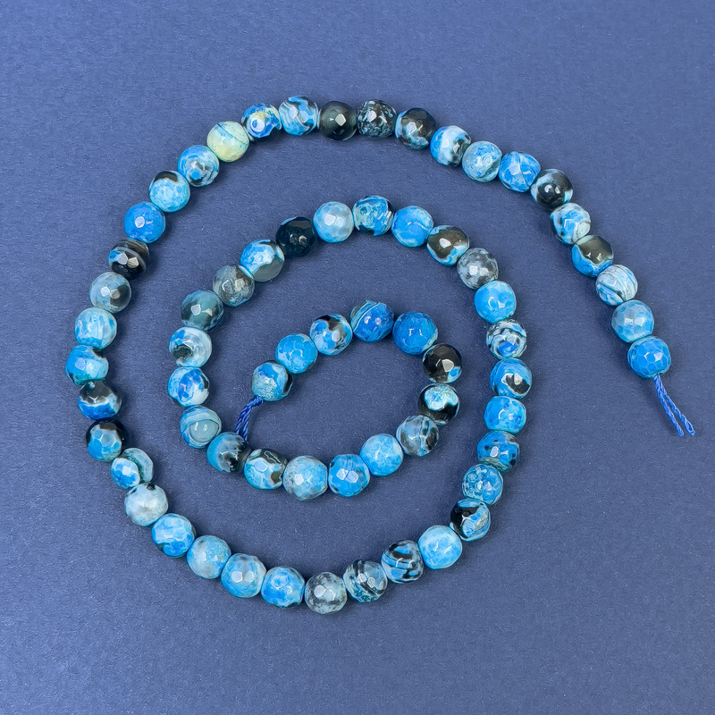 Agate beads on thread, faceted round beads, diameter 6mm+-, length 36cm +