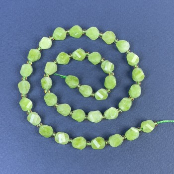 Chrysoprase beads, faceted rhombus 8x7 mm +- with seed beads on thread, length 38 cm+