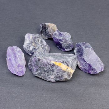 (per 100 g +/-) Natural amethyst stone rough nuggets without drilled hole 25-38×20-22 mm (+-)