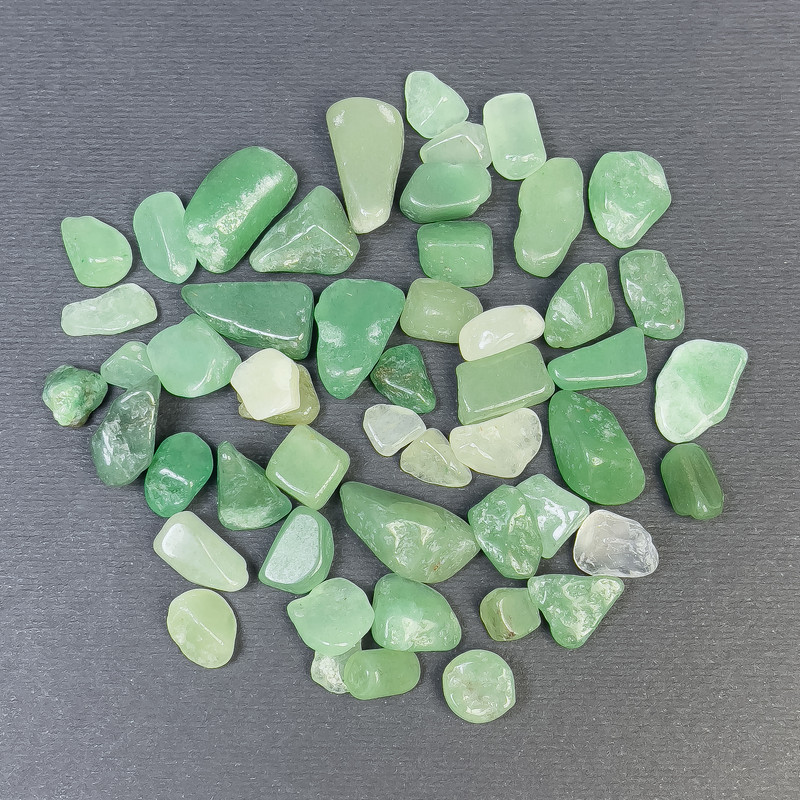(per 100 g +/-) Natural Jade Stone, processed jade nuggets, tumbled without hole, 11-20×8-10 mm (+-)