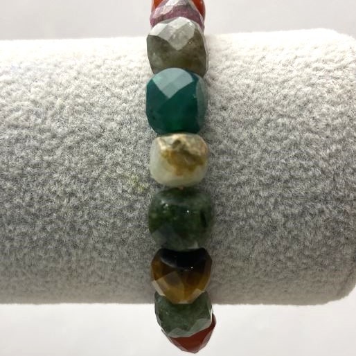 Bracelet Assorted Faceted Cube