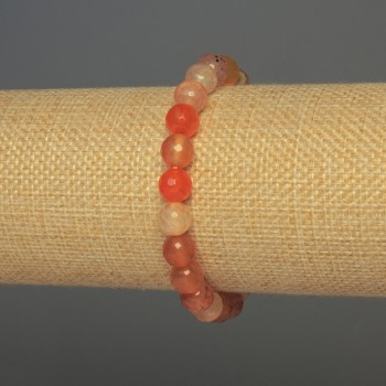 Carnelian bracelet with faceted round beads, 8 mm diameter, 18 mm length, stretch
