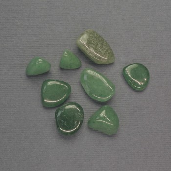 (per 100 g ±) Natural Jade Cabochons, processed nuggets without holes 10-15×10-12 mm
