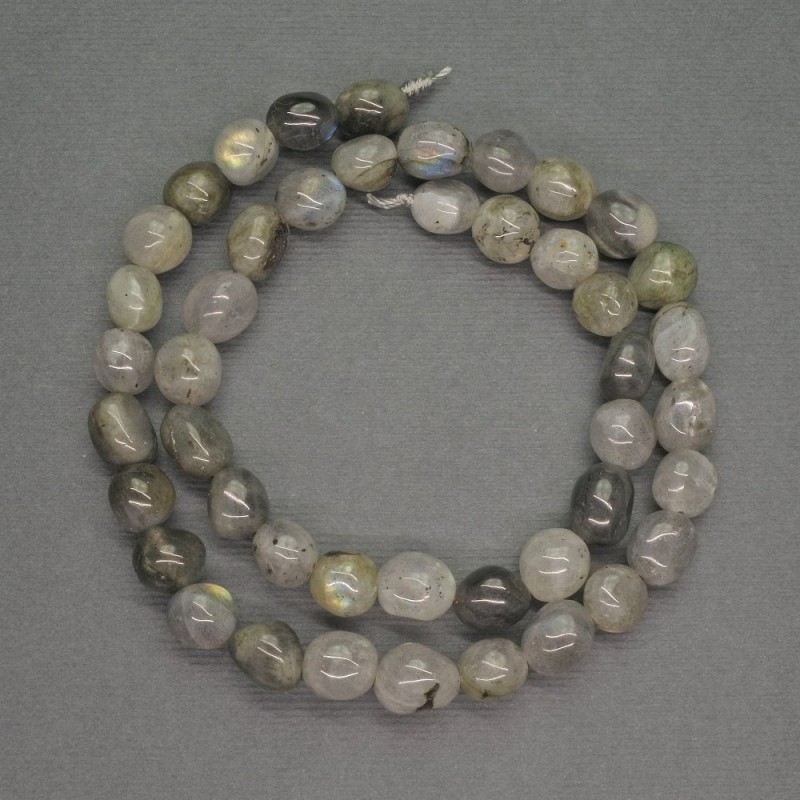 Labradorite natural stone beads, cabochon-cut, 8 mm diameter, 39 cm length