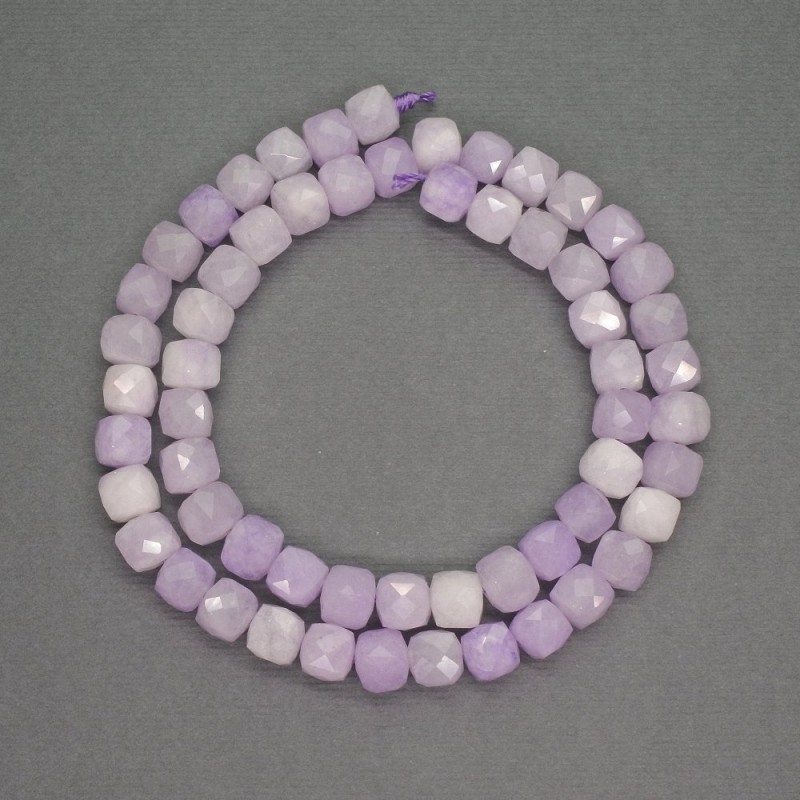 Beads of natural kunzite, faceted cube beads, diameter 7 mm, length 39 cm