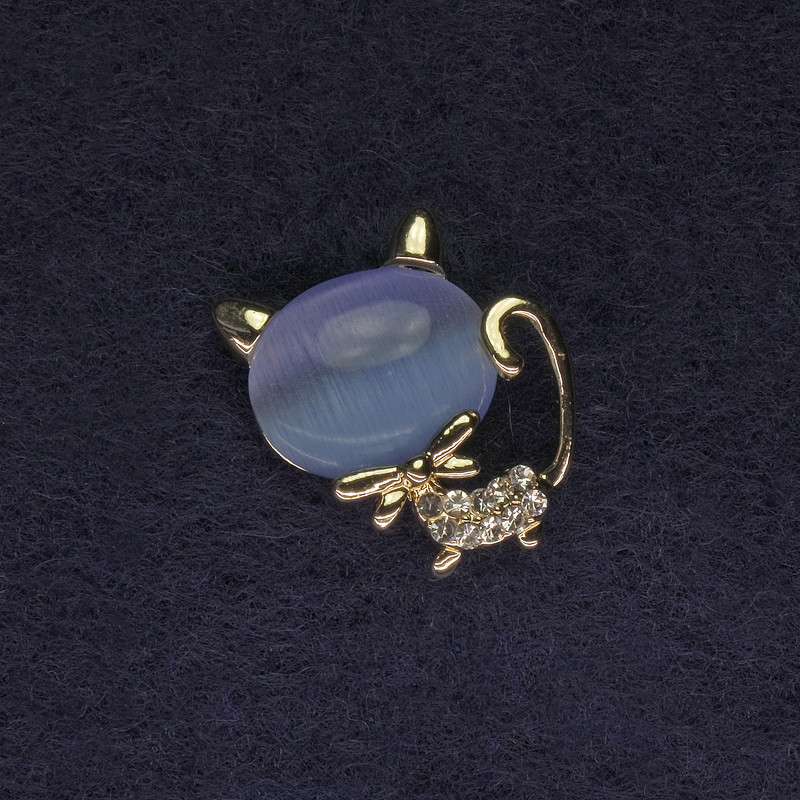 Cat Brooch with Blue Cat's-Eye Stone