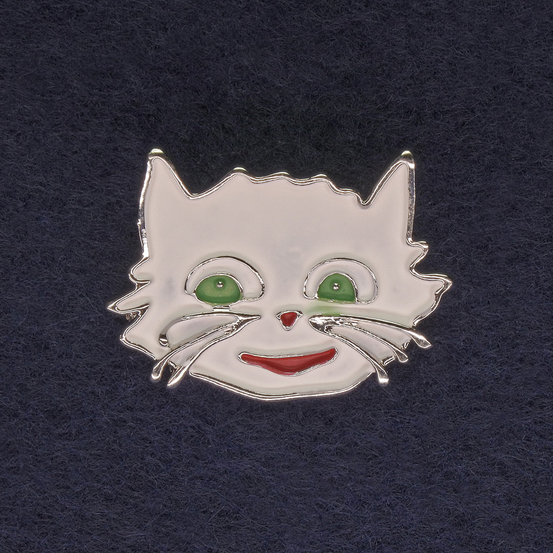 Cat Brooch, white enamel, silver-toned metal, 27x22mm+