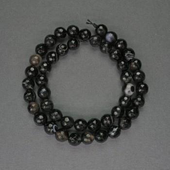 Faceted Agate Beads – Round Balls, 8 mm diameter ± on a string, length 37 cm+