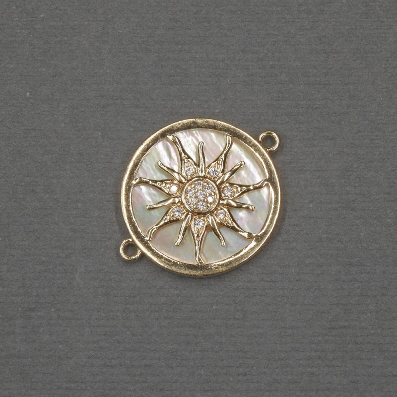 Connector Sun with natural mother-of-pearl 18x22x3mm +/- gold-tone metal