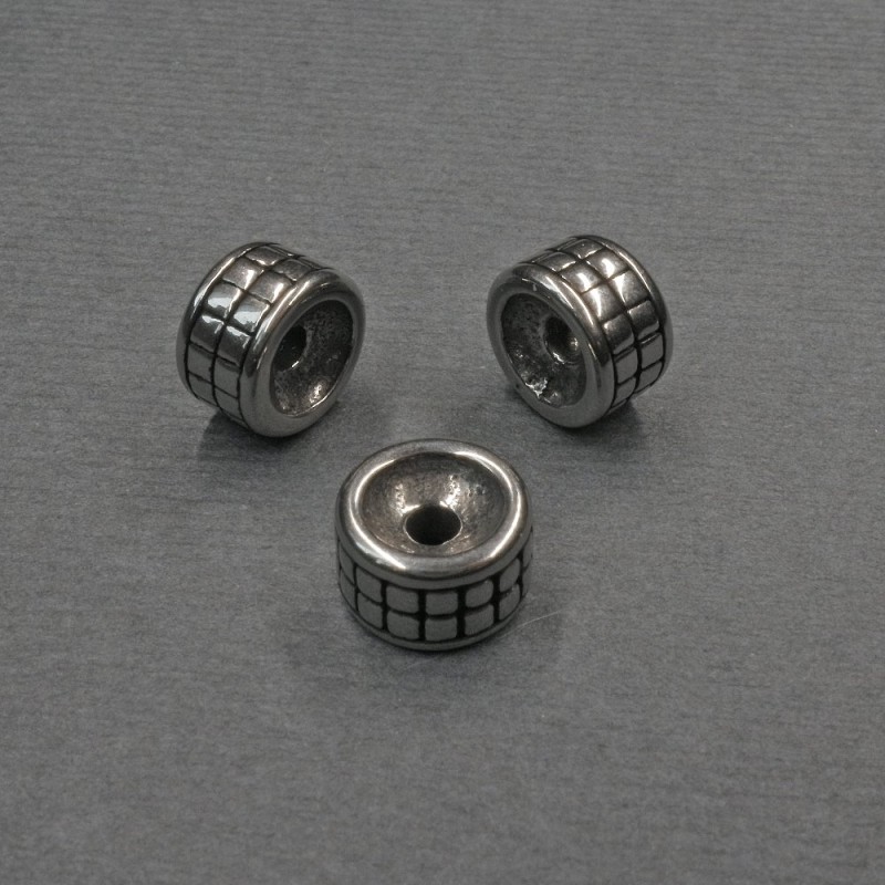 Bead-insert findings, silver metal color, 8×5 mm with ~2 mm hole, 2 mm diameter