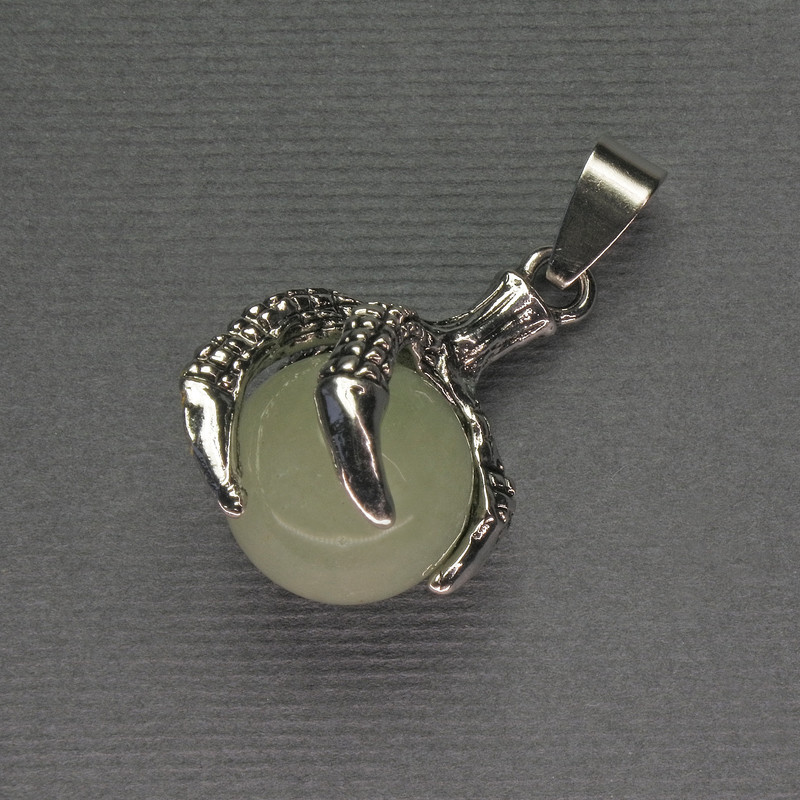 Pendant 'Paw with Sphere' made of nephrite, 18x37mm, silvery metal