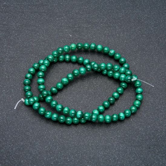 Malachite beads on thread, natural stone, smooth round beads, diameter 4 mm ±, length 39 cm