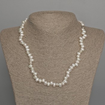 Necklace of natural freshwater pearls, oval, diameter 7x5 mm, length 46 cm, with a clasp