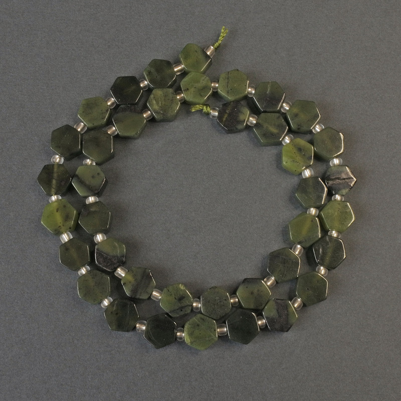 Canadian Jadeite Beads, Honeycomb Shape, 8mm Diameter ±, with 3mm Beads ±, 40cm Length ± on Thread