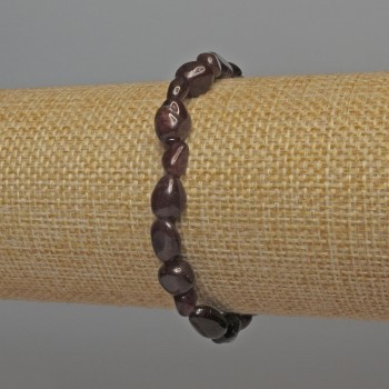 Faceted Garnet Bracelet, diameter 5-11×5-7 mm, length 18 mm ± stretch