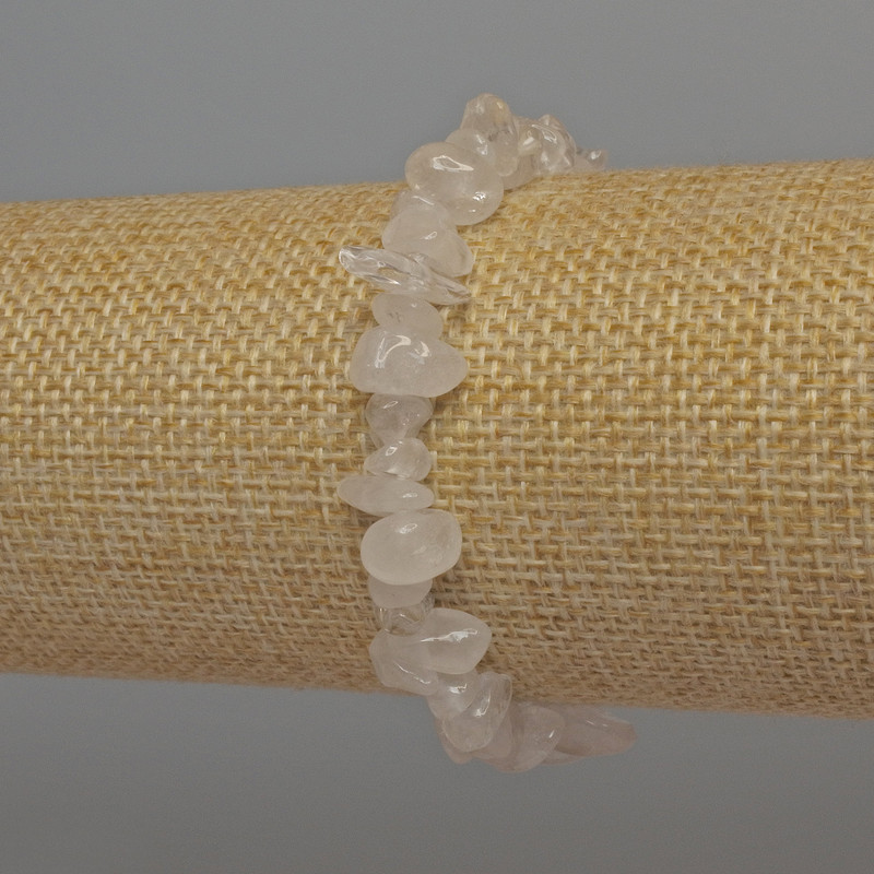 Bracelet with rock crystal chips, diameter 5–12×2–5 mm ±, length 18 mm ±, stretch