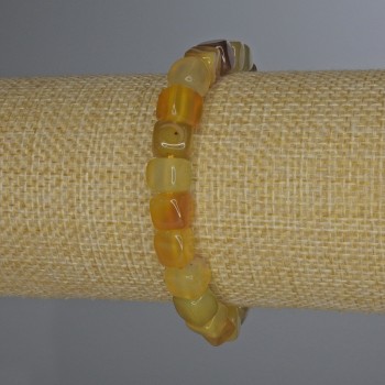 Yellow agate bracelet, cube 7x7 mm, length 18 mm, stretch