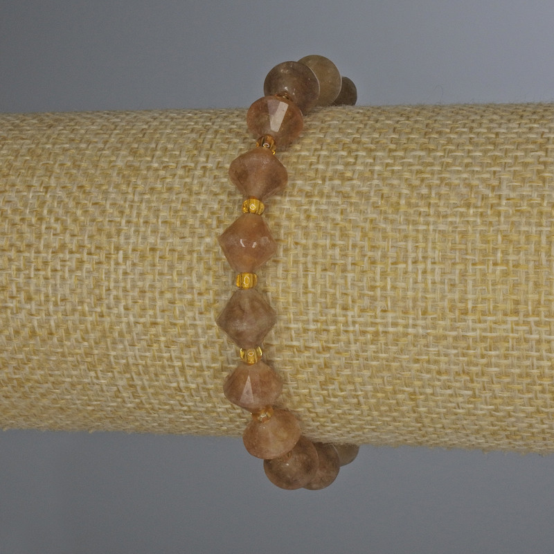 Faceted Citrine Bracelet - Diamond-Shaped, 8x8 mm, 18 mm length, with 3 mm seed beads, stretch