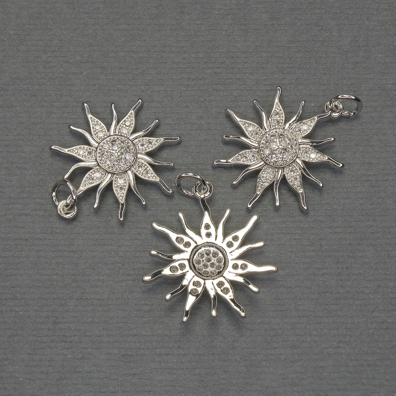 Pendant 'Star' with white crystals, silver-tone metal, diameter 20 mm ±, length 25 mm +