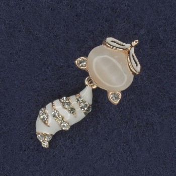 Fox Brooch with White Crystals, Cat's Eye Stone, White Enamel, Gold-Tone Metal 14x27mm+
