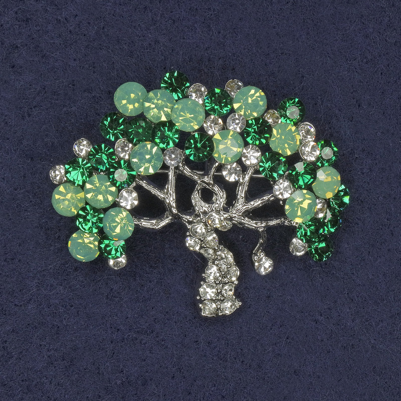 Tree Brooch with Crystals in Silver-Toned Metal 39×32 mm+