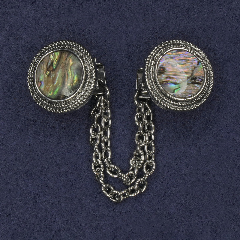 Khaliotis Brooch for Cardigans, diameter 20 mm ±, silver-tone metal, chain length 9 cm ±