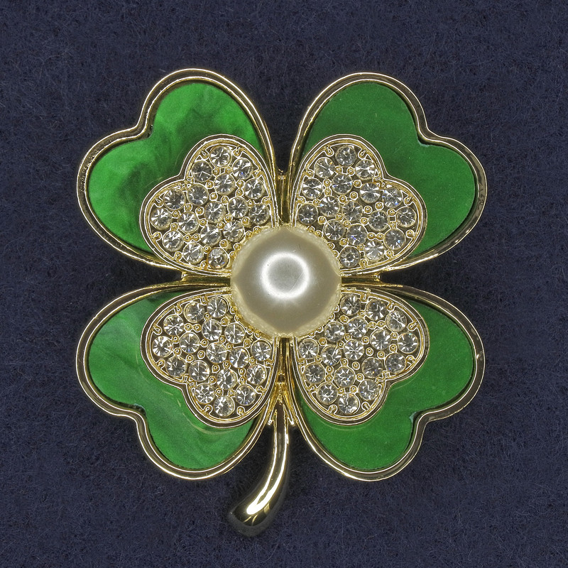 Shamrock Brooch with White Rhinestones, White Pearl, Green Pearlescent, Gold-Tone Metal, Diameter 38×45 mm +