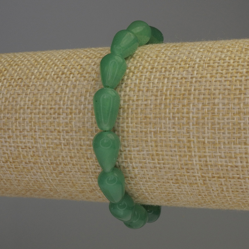 Drop-shaped Jade Bracelet, 12x8 mm, 18 mm length, stretch