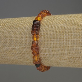 Amber Chip Bracelet 7-9×5 mm, 18 mm length, stretch