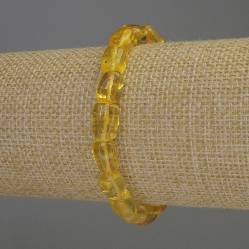 Amber bracelet, Faceted 8x8mm, Length 18mm, Elastic