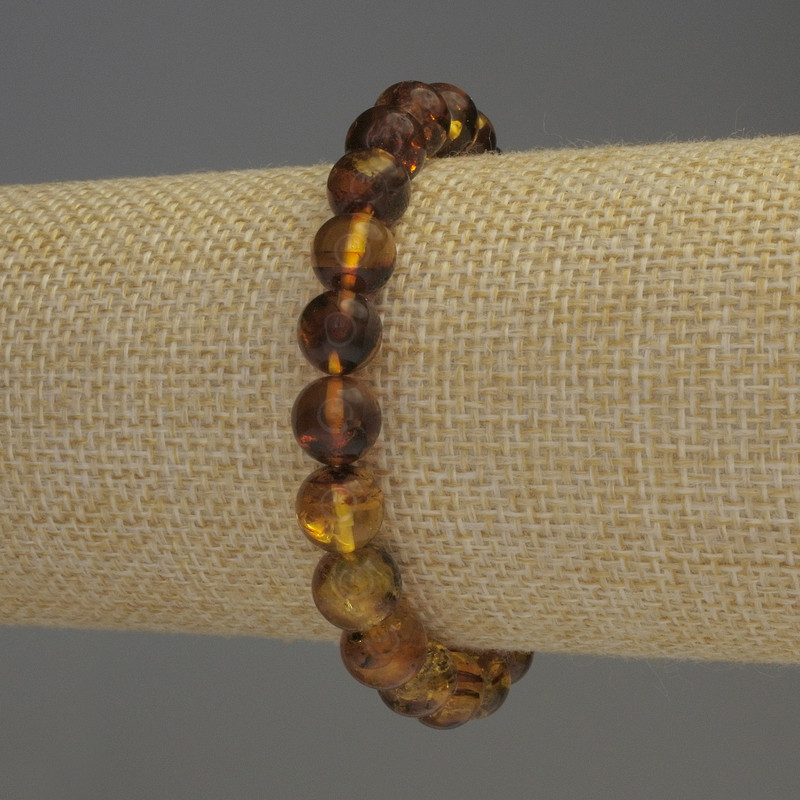 Amber bracelet with smooth beads, 8 mm diameter, 18 mm length, stretch