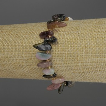 Tourmaline Chip Bracelet, diameter 7–14×3–7 mm ±, with 3 mm beads ±, length 18 cm stretch