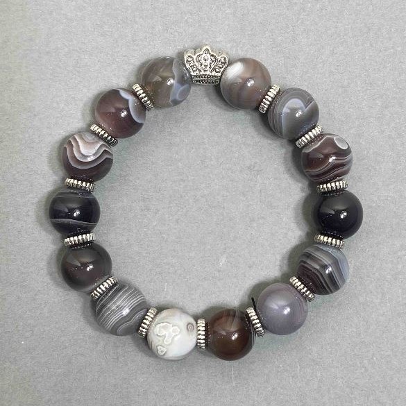 Botswana Agate Bracelet – smooth 12mm beads, with metal inserts, 18 cm stretch