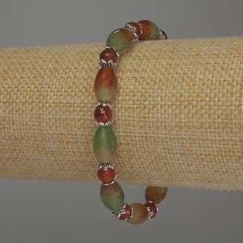 Bracelet Brazilian Agate Beads, grain size 12x8 mm +/-; faceted agate rounds 6 mm +/-; length 18 cm stretch