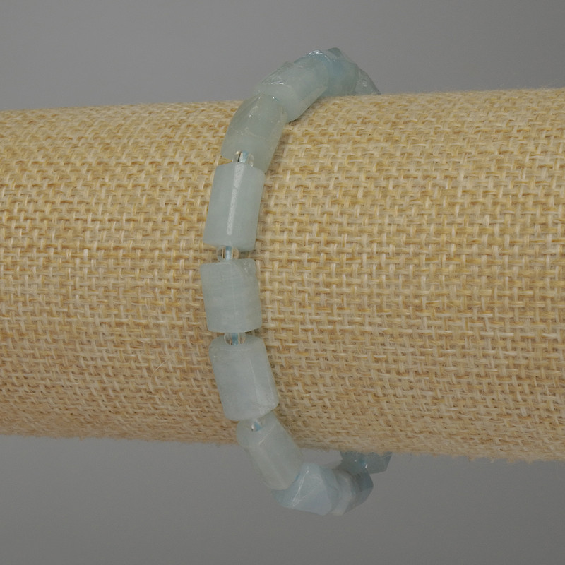 Faceted Aquamarine Cylindrical Bracelet, diameter 9-11×7 mm, 18 cm length, stretch