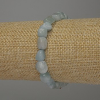 Aquamarine briolette bracelet, diameter 8-9×7 mm ±, length 18 cm stretch