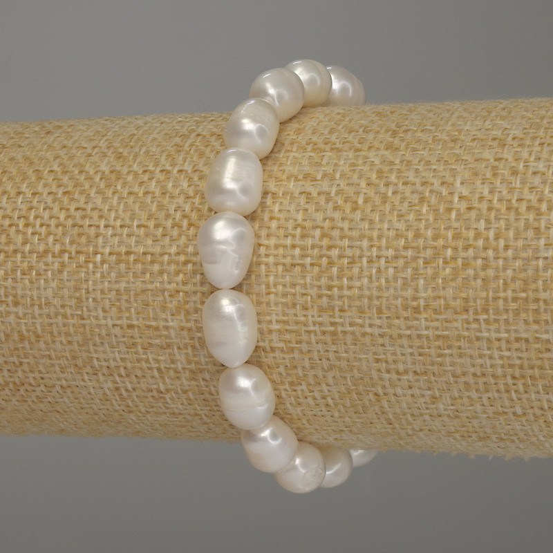Bracelet with freshwater pearls, diameter 10-11×8 mm, length 18 cm (stretch)
