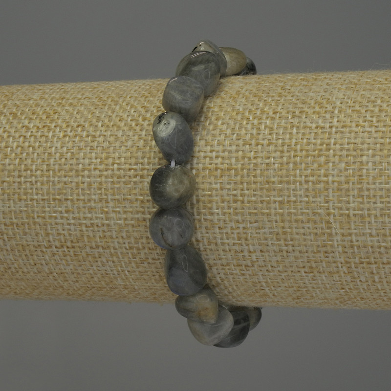 Labradorite Faceted Bracelet, diameter 9–12×9 mm, length 18 cm stretch