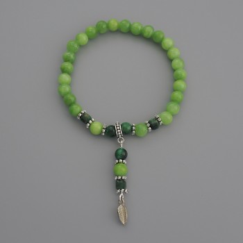 Acrylic bracelet with smooth beads, 6 mm diameter; Cat's Eye bead 5 mm; cube 4 mm; length 18 cm