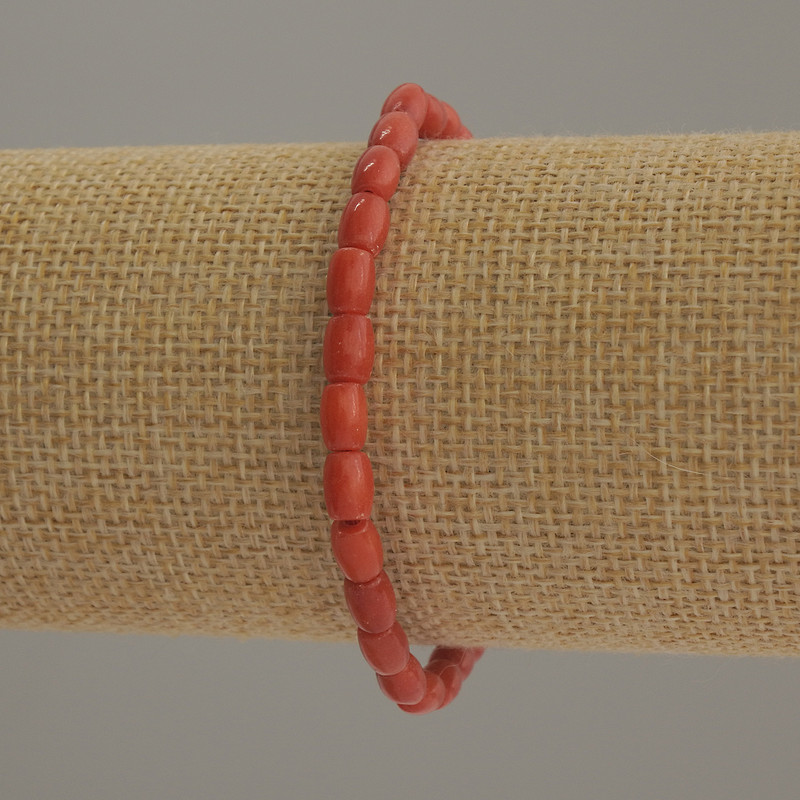 Bracelet with Coral Imitation — Barrel Beads, Diameter 6×4.5 mm, Length 18 cm, stretch