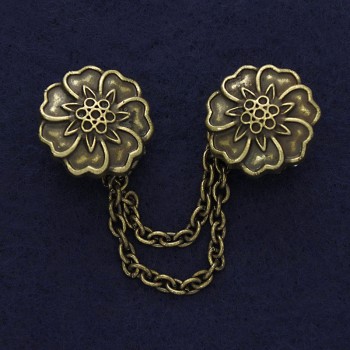 Bronze-colored cardigan brooch, 21 mm diameter, chain length 9 cm