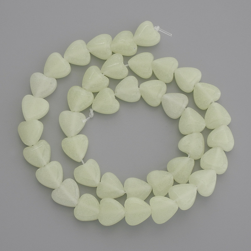 Onyx beads with green glow, heart-shaped, 10x10 mm, on a thread, 36 cm length