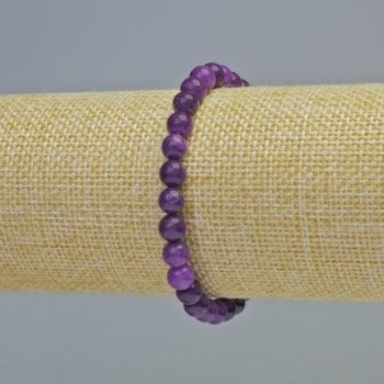 Sugilite bracelet with smooth beads, 6mm diameter ± (stretch), length 18 cm+