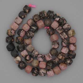 Rhodonite beads on a cord, faceted cube, diameter 7x7 mm, length 39 cm