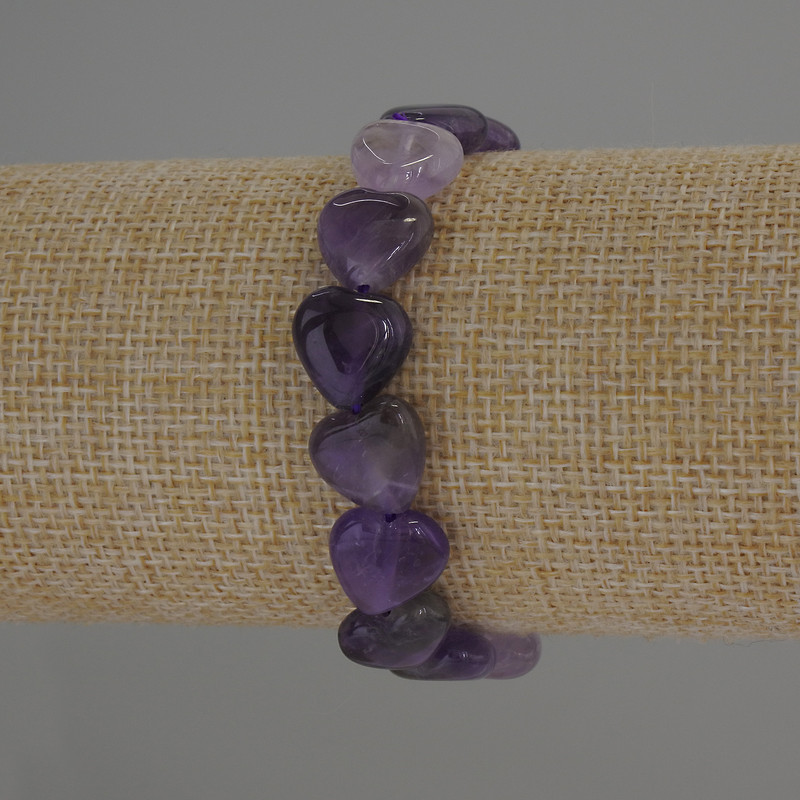 Amethyst Heart Bracelet, 12x12 mm diameter, 18 cm stretch