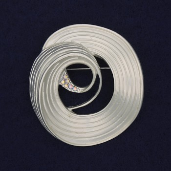 Accent Brooch white mother-of-pearl color iridescent rhinestones silver-colored metal 48x45mm+